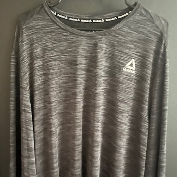Reebok Long Sleeve Gray Performance Shirt 3XL — Stretch / Moisture-Wicking - Picture 1 of 3